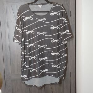 LuLaRoe Irma Tunic shirt